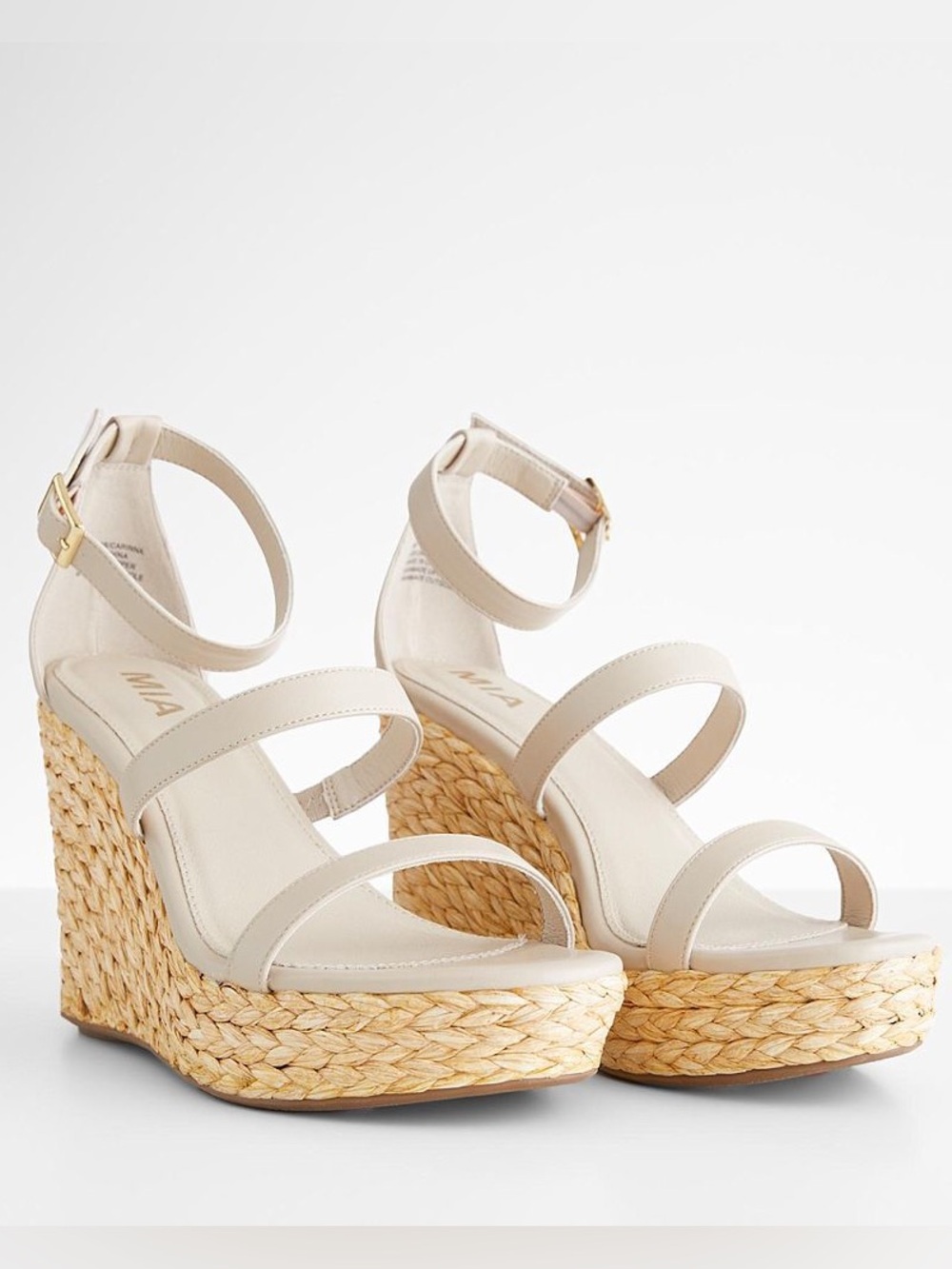 NWT MIA Cream Espadrille Wedge Sandals with Ankle Strap 7.5